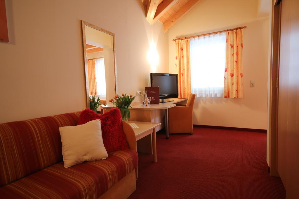 Hotel Gasthof Neuner อิมสท์ ภายนอก รูปภาพ