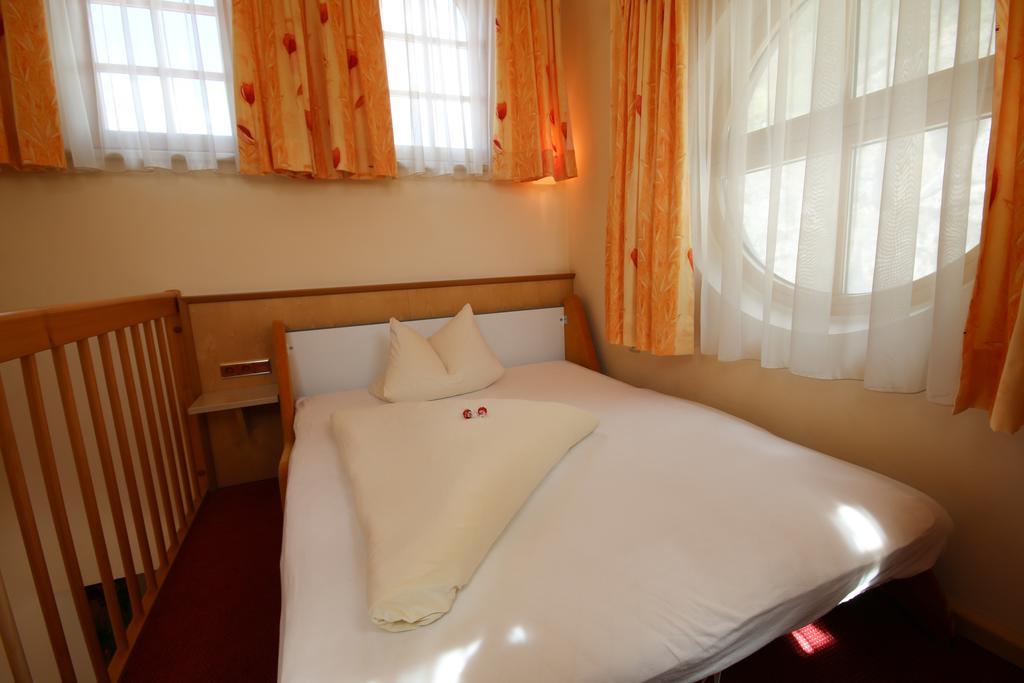 Hotel Gasthof Neuner อิมสท์ ภายนอก รูปภาพ
