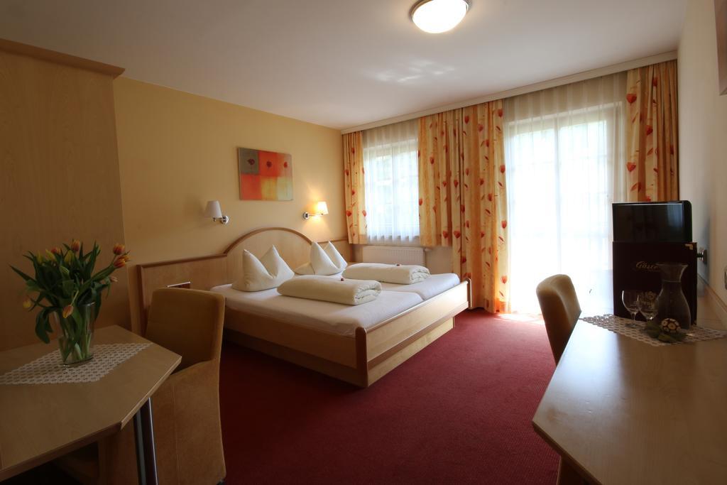 Hotel Gasthof Neuner อิมสท์ ภายนอก รูปภาพ